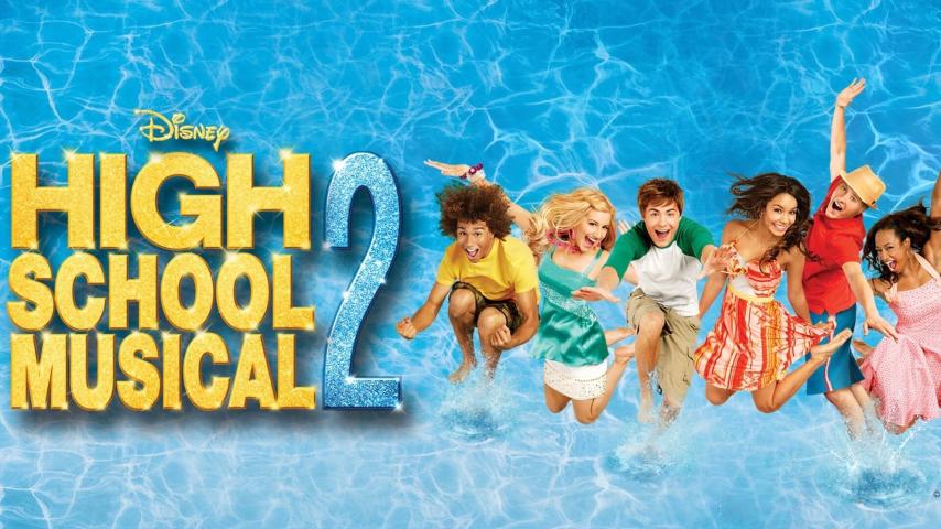 مشاهدة فيلم High School Musical 2 2007 مترجم HD اون لاين